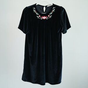Pull & Bear Velvet Black Dress S